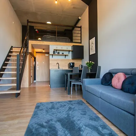 Studia Przy Lotnisku Od Wroclawapartament-pl * Wroclaw